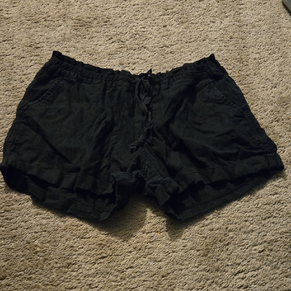 Women's Black Linen Shorts